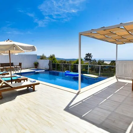 Uzumlu Village 2 Bedroom - 5530